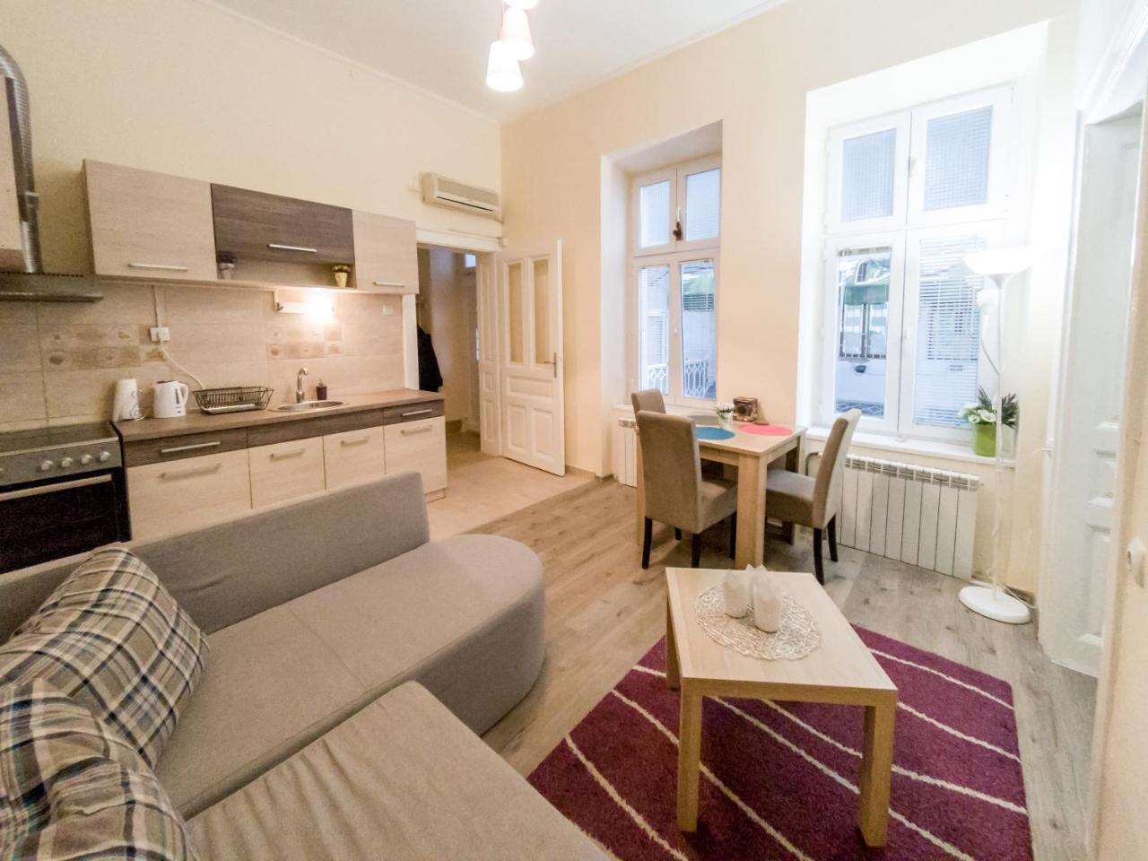 Apartment Ema Beograd Ngoại thất bức ảnh